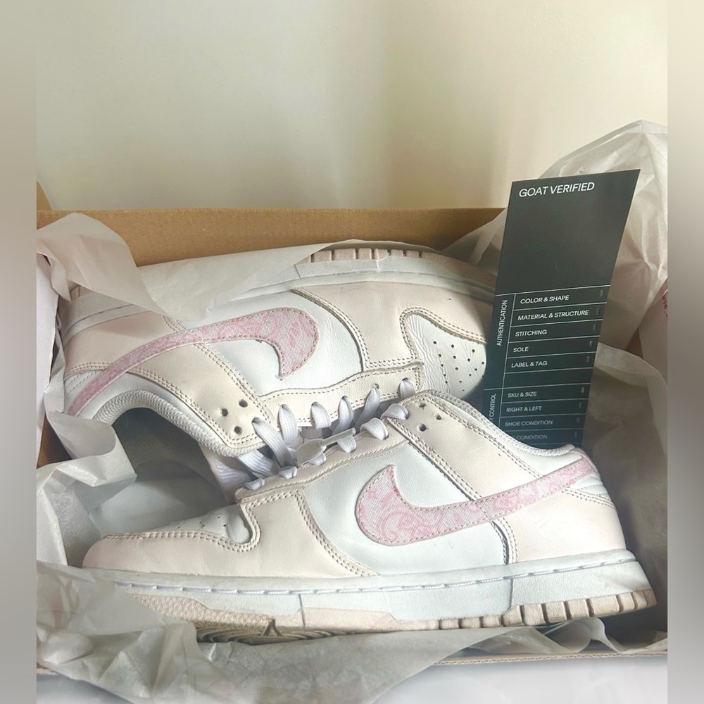Nike low dunk pink paisley size 8.5